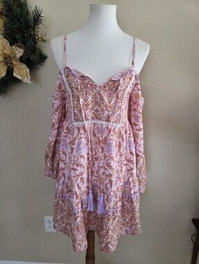 NWT - Rusty Dusty - Women's Pink Floral Cold-Shoulder Swing Top - Size Small
